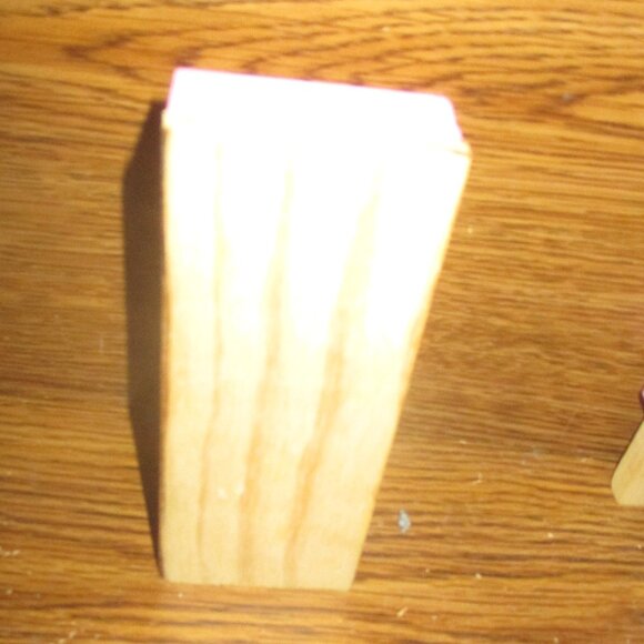 KidKraft Dollhouse Furniture 3 piece set of Kitchen / Dining Room Furniture - Picture 7 of 8